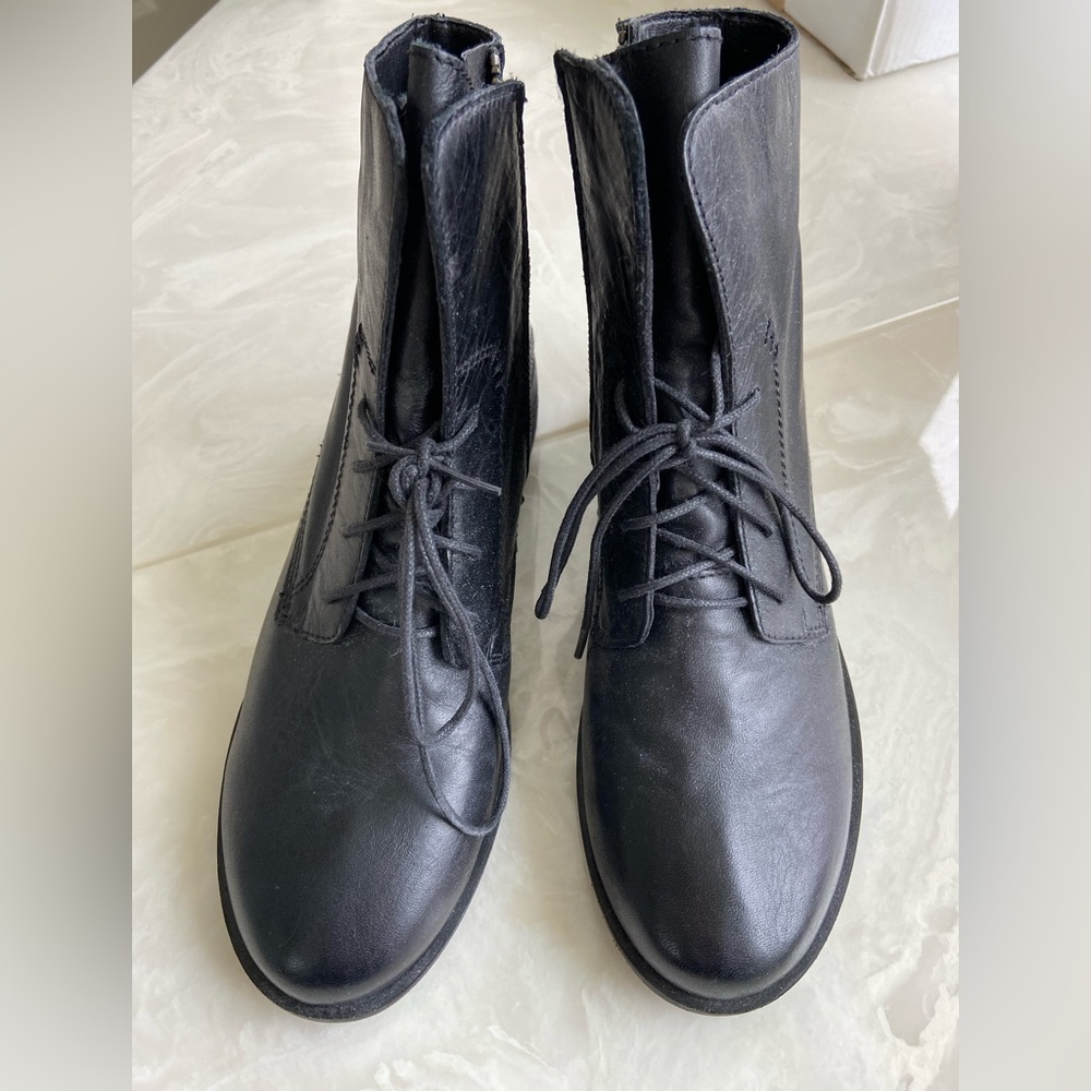 Salvia ankle boots 8-8.5